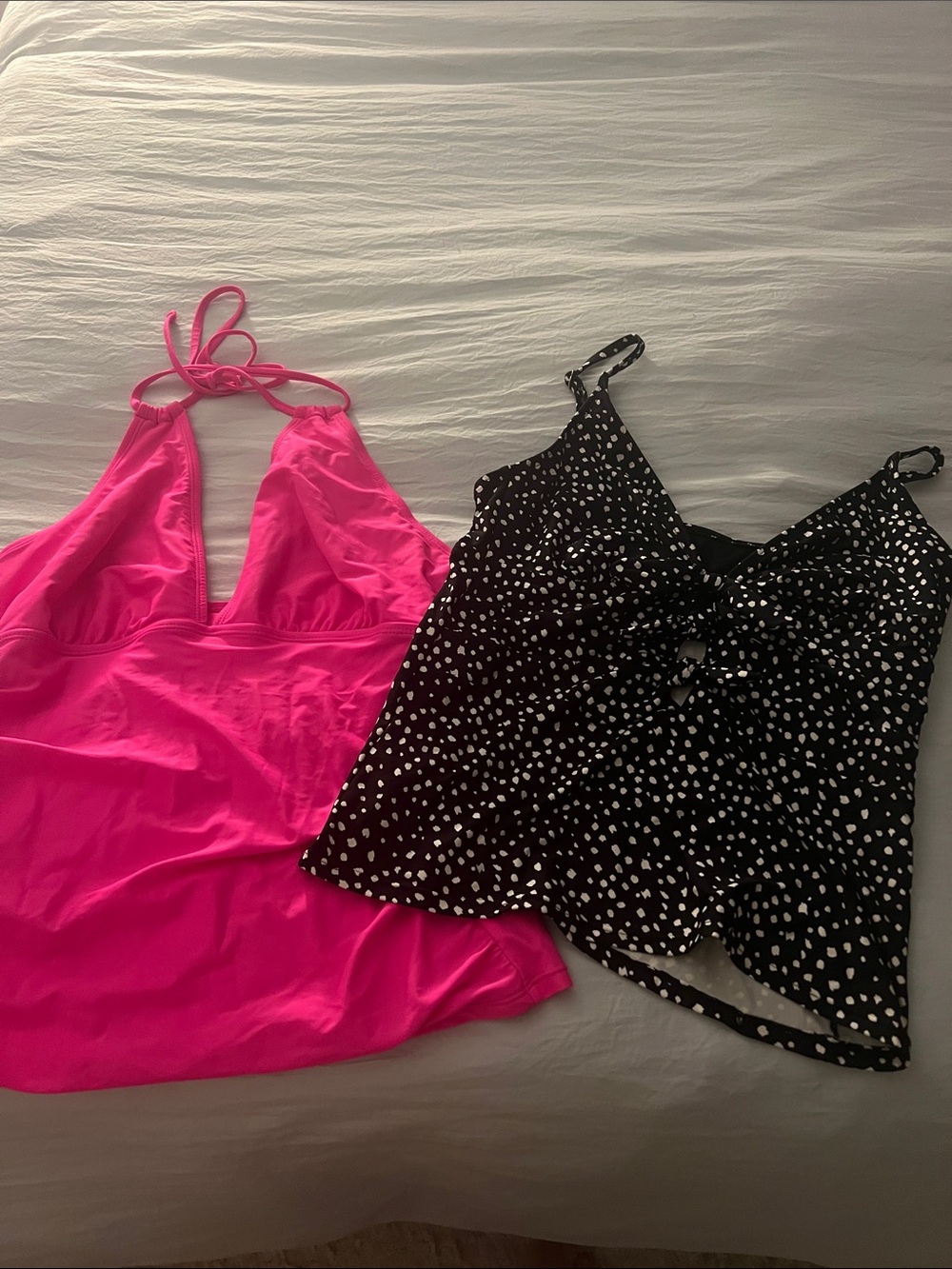 Set of 2 tankini tops M